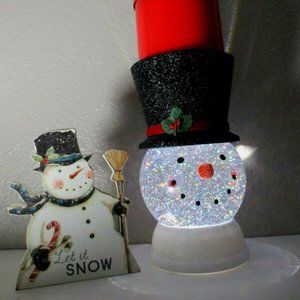 Bath & Body Works 2021 Snowman Lighted Swirl Water Globe Pedestal Candle Holder